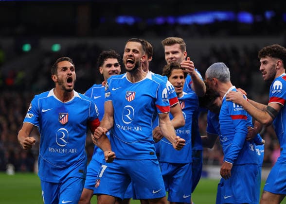 18th March 2026; Tottenham Hotspur Stadium, London, England; UEFA Champions League Football, Tottenham Hotspur versus Atletico Madrid; David Hancko of Atletico Madrid celebrates with his team mates after scoring his sides 2nd goal in the 75th minute to make it 2-2  JPxFletcher