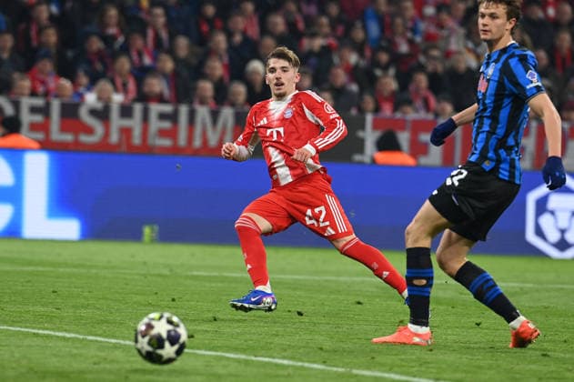 CALCIO - UEFA Champions League - FC Bayern Munchen vs Atalanta BC Lennart Karl (Fc Bayern Munchen) scoaring a goal during FC Bayern Munchen vs Atalanta BC, UEFA Champions League football match in Munchen, Germany, March 18 2026 Munchen Germany  Copyright: xIPAxSport ABACAx