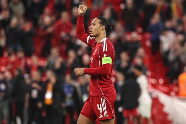 UEFA Champions League last 16 second leg match Liverpool v Galatasaray Virgil van Dijk of Liverpool punches the air as he celebrates the win with the fans in the Kop during the UEFA Champions League last 16 second leg match Liverpool vs Galatasaray at Anfield, Liverpool, United Kingdom on 18 March 2026 (Photo by Alfie Cosgrove News Images) Liverpool Anfield Merseyside United Kingdom Copyright: xAlfiexCosgrove NewsxImagesx