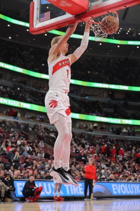 CHICAGO, IL - MARCH 18: Gradey Dick 1 of the Toronto Raptors slam dunks during the second half against the Chicago Bulls on March 18, 2026 at the United Center in Chicago, Illinois. (Photo by Melissa Tamez Icon Sportswire) NBA, Basketball Herren, USA MAR 18 Toronto Raptors at Chicago Bulls EDITORIAL USE ONLY Icon260318022