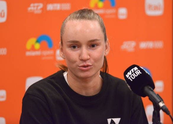 MIAMI GARDENS, FLORIDA - MARCH 18: Elena Rybakina (Kazakhstan) answer questions from the media at the 2026 Miami Open Day4 presented by ItaË™ at Hard Rock Stadium on March 18, 2026 in Miami Gardens, Florida. Copyright: xmpi10x