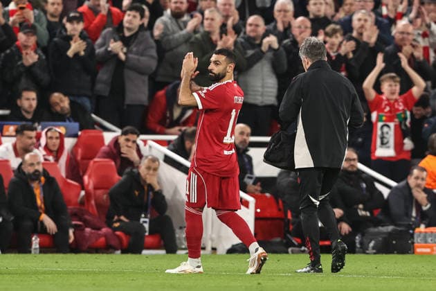 Liverpool FC v Galatasaray SK - UEFA Champions League 2025 26 Round of 16 Second Leg Mohamed Salah of Liverpool applauds the fans after being substituted during the UEFA Champions League last 16 second leg match between Liverpool and Galatasaray at Anfield, Liverpool, United Kingdom, on March 18, 2026. Liverpool Merseyside United Kingdom  Copyright: xNewsxImagesx originalFilename:cosgrove-uefacham260318_npBzS.jpg