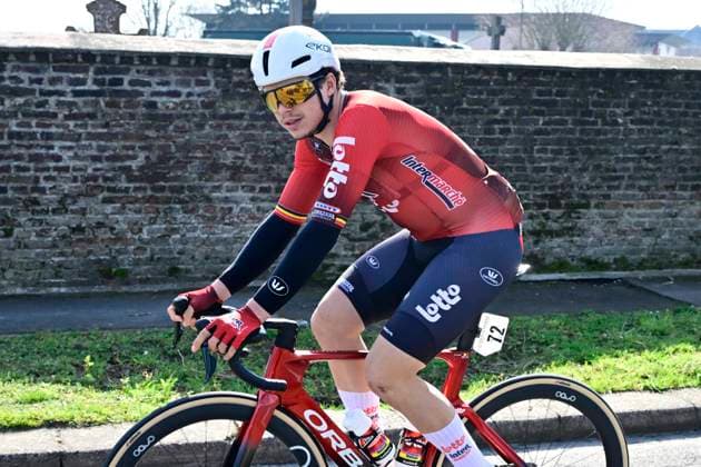 Grand Prix de Denain - Porte du Hainaut 2026 Cycling Race DENAIN, FRANCE - MARCH 19 : De Lie Arnaud (BEL) of Lotto - Intermarche during the 67th edition of Grand Prix de Denain - Porte du Hainaut an UCI ProSeries 1.Pro one day cycling road race for Men Elite of km with start in Denain and finish in Denain on March 19, 2026 in Denain, France, 19 03 2026 ( Motordriver Pieter Vanherzeele - Denain France  Copyright: xJanxDexMeuleneirx
