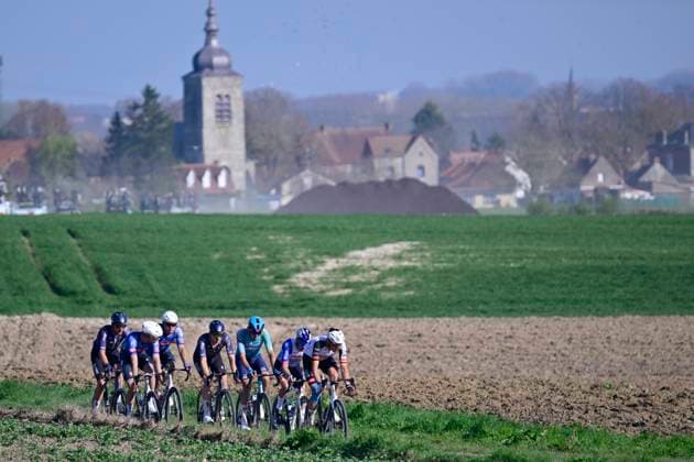 Grand Prix de Denain - Porte du Hainaut 2026 Cycling Race DENAIN, FRANCE - MARCH 19 : Politt Nils (GER) of UAE Team Emirates - XRG leading the chase group during the 67th edition of Grand Prix de Denain - Porte du Hainaut an UCI ProSeries 1.Pro one day cycling road race for Men Elite of km with start in Denain and finish in Denain on March 19, 2026 in Denain, France, 19 03 2026 ( Motordriver Pieter Vanherzeele - Denain France  Copyright: xJanxDexMeuleneirx