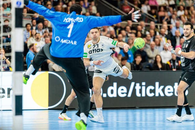 v l Abdelrahman Homaied Egypt, 01 , Renars Uscins Germany, 23 GER, Germany GER vs Egypt EGY , handball, international match, 2025 2026 season, 19 03 2026 GER, Germany GER vs Egypt EGY , handball, international match, 2025 2026 season, 19 03 2026 Dortmund Copyright: xEibner-Pressefoto JanxRollingerx EP_JSK