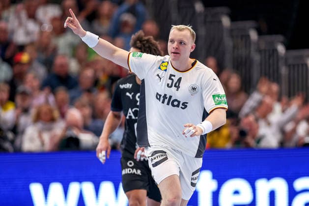 19 03 2026, Handball, international match men, Germany Egypt, Westfalenhalle Dortmund Justus Fischer Germany 54 cheering North Rhine-Westphalia Germany
