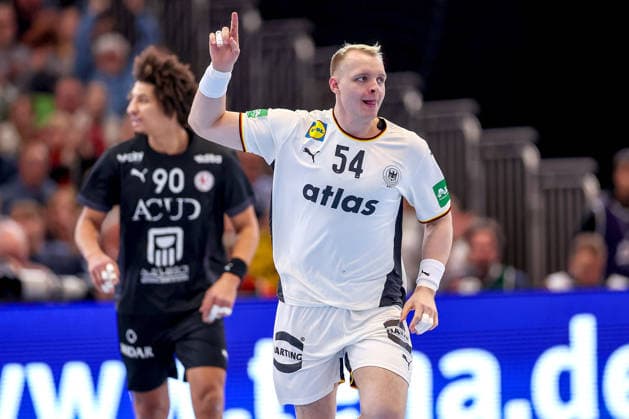 19 03 2026, Handball, international match men, Germany Egypt, Westfalenhalle Dortmund Justus Fischer Germany 54 cheering North Rhine-Westphalia Germany