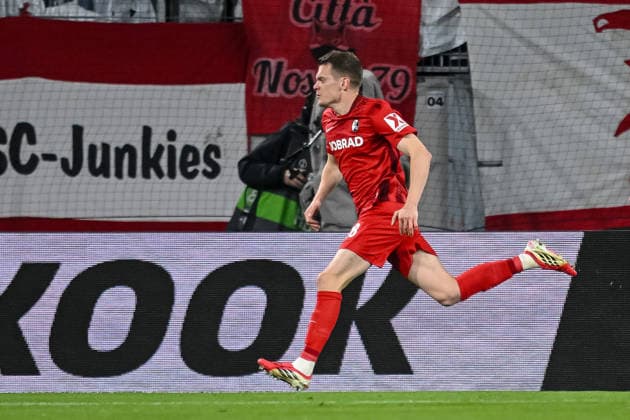 Matthias Ginter SC Freiburg celebrates after scoring his team s first goal during the UEFA Europa League 2025 26 Round of 16 Second Leg match between SC Freiburg and KRC Genk at Stadion am Wolfswinkel on March 19, 2026 in Freiburg im Breisgau, Germany Photo by Harry Langer DeFodi Images