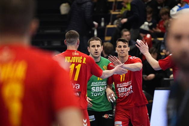 Nebojsa Simic of Montenegro celebrating win 32-36 during the World Championship, WM, Weltmeisterschaft men 2027 qualification Europe phase 2 match between Finland and Montenegro at the Vantaa Arena on 19th March in Vantaa, Finland. (Kalle Parkkinen Newspix24)  Copyright: xKallexParkkinenx NP24kp0380