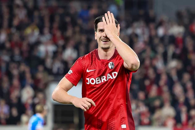 Goal celebration for Igor Matanovic SC Freiburg, 31 after his goal for 2 0 , Germany, Football, UEFA Europa League, Round of 16, 2025 2026, SC Freiburg vs KRC Genk, 19 03 2026, Freiburg im Breisgau Europa Park Stadion Germany Copyright: xGrantxHubbsx