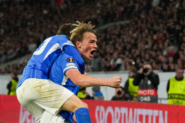 UEFA Europa League SC Freiburg vs KRC Genk, 19 03 2026 Goal celebration for 2 1 by Matte Smets KRC Genk, 6 UEFA Europa League SC Freiburg vs KRC Genk, Europa Park Stadion, 19 03 2026 Copyright: xBEAUTIFULxSPORTS Boscox