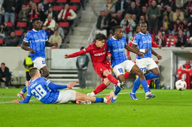 UEFA Europa League SC Freiburg vs KRC Genk, 19 03 2026 Yuito Suzuki SC Freiburg, 14 with his goal for 4 1 UEFA Europa League SC Freiburg vs KRC Genk, Europa Park Stadion, 19 03 2026 Copyright: xBEAUTIFULxSPORTS Boscox