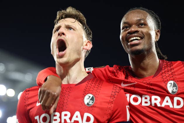 19 03 2026, xrekx, Football UEFA Europa League, SC Freiburg KRC Genk v l Goal celebration after the goal to celebrate the goal celebrate 5 1 by Maximilian Eggestein SC Freiburg with Jordy Makengo SC Freiburg DFL DFB REGULATIONS PROHIBIT ANY USE OF PHOTOGRAPHS as IMAGE SEQUENCES and or QUASI VIDEO Freiburg