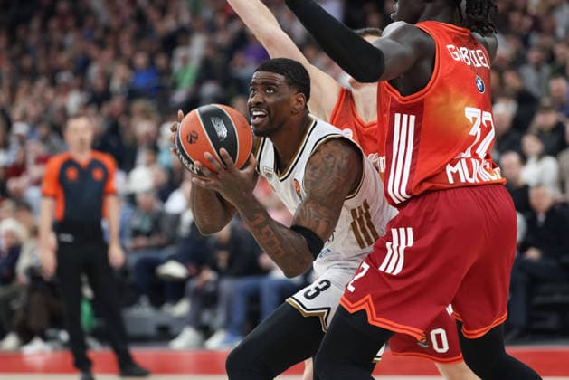 Dwayne Bacon Dubai Basketball, 03 with Wenyen Gabriel FC Bayern Basketball, 32 , GER, FC Bayern Basketball vs Dubai Basketball, Basketball, Euroleague, 32 Matchday, Season 2025 2026, 19 03 2026, GER, FC Bayern Basketball vs Dubai Basketball, Basketball, Euroleague, 32 Matchday, Season 2025 2026, 19 03 2026 Munich Copyright: xEibner-Pressefoto JennixMaulx EP_JML