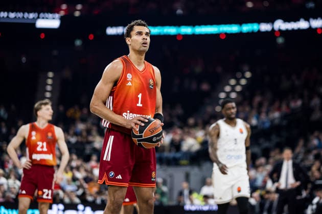 MUNICH, GERMANY - MARCH 19: Oscar da Silva (FC Bayern Muenchen, 1) on the freethrow line during the Turkish Airlines EuroLeague match between FC Bayern Muenchen vs.Dubai Basketball at SAP Garden on round 32 of Turkish Airlines EuroLeague on March 19, 2026 in Munich, Germany. Bavaria Germany Copyright: xSteffiexWunderlx