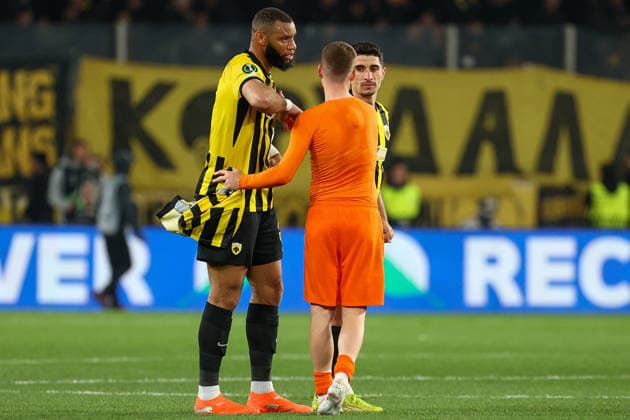 AEK Athens v NK Celje UEFA Europa League AEK Athens and NK Celje players shake hands at the end of the UEFA Europa League Round of 16 Second Leg match at Allwyn Arena, Athens 19 03 2026 UK Newspapers OUT Copyright: xYannisxHalasx FIL-23160-0052