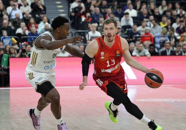 Dubais 25 WRIGHT IV vs Bayerns 13 Andreas OBST. Basketball: Bayern - Dubai. Euroleague, FC Bayern Basketball - Dubai Basketball, Runde 32, Saison 2025-2026, am 19.03.2026 in Muenchen, S A P G A R D E N, Deutschland. Quelle Copyright Credit : Oryk HAIST xBASKETBALL-BAYERN-DUBAIx
