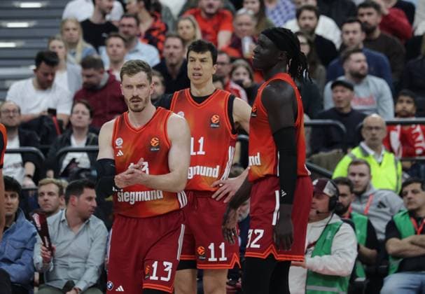 Disappointed Bayerns 13 Andreas OBST, 11 Vladimir LUCIC and 32 Wenyen GABRIEL Basketball Bayern Dubai Euroleague, FC Bayern Basketball Dubai Basketball, Round 32, Season 2025 2026, on 19 03 2026 in Munich, S A P G A R D E N, Germany Source Copyright Credit Oryk HAIST xBASKETBALL-BAYERN-DUBAIx