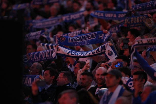 March 19, 2026, Porto, Porto, Portugal: Porto, Portugal - March 19, 2026 - Fc Porto supporters during the UEFA Europa League match between Fc Porto and VfB Stuttgart at Estadio Dragao Uefa Europa League Fc Porto X VfB Stuttgart  - ZUMAe141 20260319_zsp_e141_016 Copyright: xLuisxEirasx