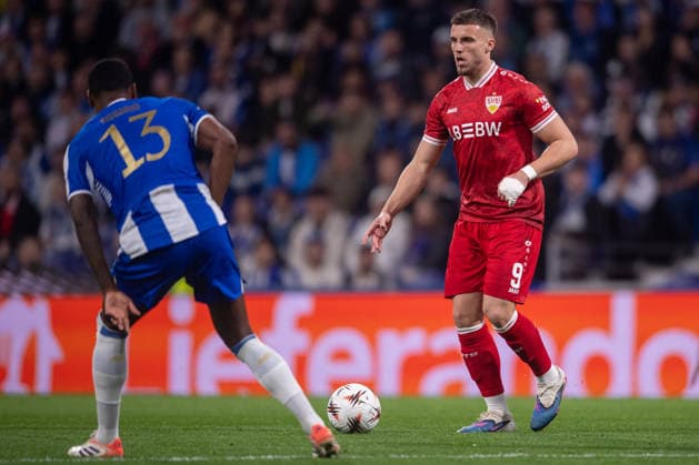 FC Porto v VfB Stuttgart - UEFA Europa League 2025 26 Round of 16 Second Leg Ermedin Demirovic of VfB Stuttgart is seen in action during the UEFA Europa League 2025 26 Round of 16 second leg match between FC Porto and VfB Stuttgart at Estadio do Dragao in Porto, Portugal, on March 19, 2026. Porto Porto Portugal  Copyright: xMiguelxLemosx originalFilename:lemos-fcportox260319_np7Ba.jpg