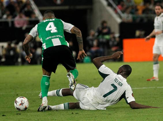 SEVILLE 19 03 202 ESTADIO DE LA CARTUJA UEFA EUROPA LEAGUE FINAL SIXTEENTH FINALS RETURN MATCH REAL BETIS PANATHINAIKOS archsev NATAN AND TETTEH PHOTO MANUEL GOMEZ Copyright: xMANUxGOMEZx