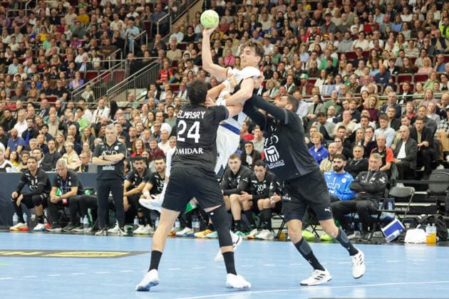 19 03 2026, xgrfx, Handball international, Germany Egypt v l Ibrahim Elmarsy Egypt , Julian Köster Germany DFL DFB REGULATIONS PROHIBIT ANY USE OF PHOTOGRAPHS as IMAGE SEQUENCES and or QUASI VIDEO Dortmund