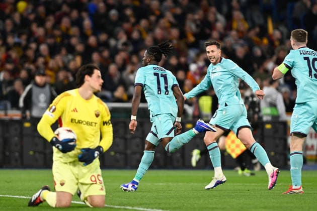 Foto IPP Cavaliere Emiliano. Roma 19 03 2026. Calcio Europa League 2025 2026. AS Roma - Bologna Fc. Nella foto: Jonathan Rowe esulta per il gol. Italy Photo Press - World Copyright italy ITALY  Copyright: xR4924_italyphotopressx