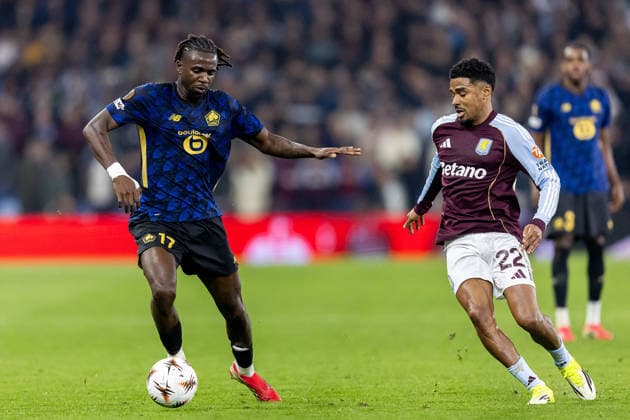 Aston Villa v Lille OSC, Europa League Lille midfielder Ngal ayel Mukau (17) in action during the Europa League match between Aston Villa and Lille OSC at Villa Park, Birmingham, UK on 19 March 2026. Birmingham Villa Park West Midlands UK Editorial use only , Copyright: xManjitxNarotrax PSI-23923-0028