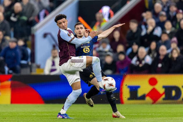 Aston Villa v Lille OSC, Europa League Lille defender Romain Perraud (15) crosses the ball from Aston Villa forward Jadon Sancho (19) during the Europa League match between Aston Villa and Lille OSC at Villa Park, Birmingham, UK on 19 March 2026. Birmingham Villa Park West Midlands UK Editorial use only , Copyright: xManjitxNarotrax PSI-23923-0029