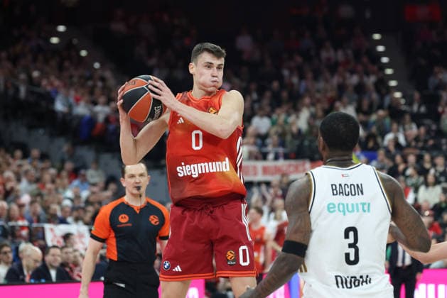 Nenad Dimitrijevic FC Bayern Basketball, 00 with Dwayne Bacon Dubai Basketball, 03 , GER, FC Bayern Basketball vs Dubai Basketball, Basketball, Euroleague, Matchday 32, Season 2025 2026, 19 03 2026, GER, FC Bayern Basketball vs Dubai Basketball, Basketball, Euroleague, Matchday 32, Season 2025 2026, 19 03 2026 Munich Copyright: xEibner-Pressefoto JennixMaulx EP_JML