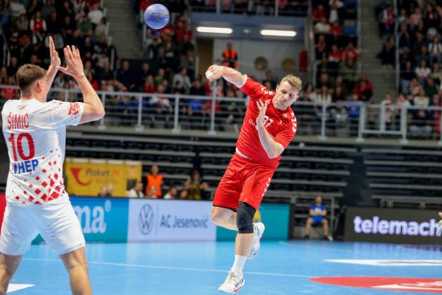 Croatia v Switzerland: International Friendly, Länderspiel, Nationalmannschaft Match Nico Eggimann of Switzerlan shoots the ball during the International friendly match between Croatia and Switzerland at Kresimir Cosic Hall in Zadar, Croatia, on March 19, 2026 in Zadar, Croatia.  SimexZelic PIXSELL