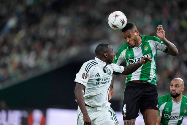 March 19, 2026, Sevilla, Sevilla, Spain: Natan of Real Betis Balompie and Andreas Tetteh of Panathinaikos FC in action during the UEFA Europa League 2025 26 Round of 16 Second Leg match between Real Betis Balompie and Panathinaikos FC at La Cartuja stadium on March 19, 2026, in Sevilla, Spain. Real Betis Balompie V Panathinaikos FC - UEFA Europa League  - ZUMAa181 20260319_zaa_a181_125 Copyright: xJoaquinxCorcherox