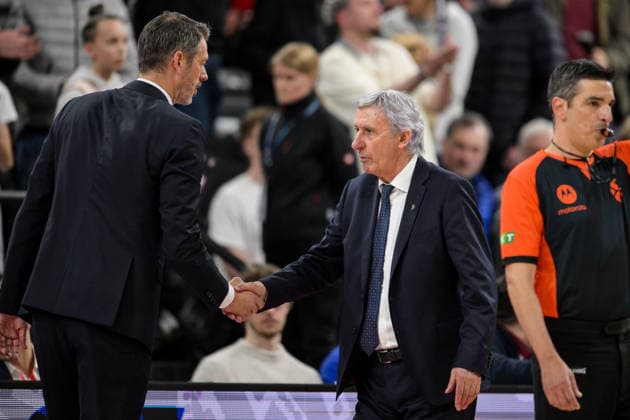 Basketball, Euroleague, 20260319, FC Bayern Munich Dubai Basketball In the picture from left coach of Dubai Jurica GOLEMAC, Head Coach of Bayern Svetislav PESIC Munich SAP Garden Bayern Germany Copyright: Passion2Press.dex xMarkusxFischex