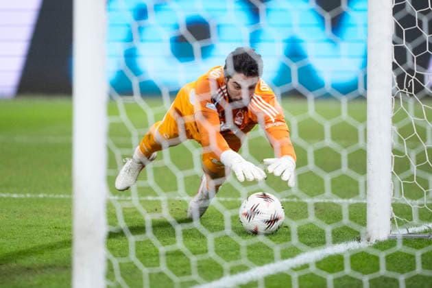 Europa League FC Midtjylland Nottingham Forest Nottingham Forest s goalkeeper Stefan Ortega saves the shot from FC Midtjylland s Cho Gue Sung during the match between FC Midtjylland and Nottingham Forest in the Europa League 2nd match at MCH Arena in Herning on Thursday, March 19, 2026 Photo Bo Amstrup Ritzau Scanpix , Herning Denmark Mors  Copyright: BoxAmrstrupx xRitzauxScanpix BoxAmstrupx spdk20260319-223307-L