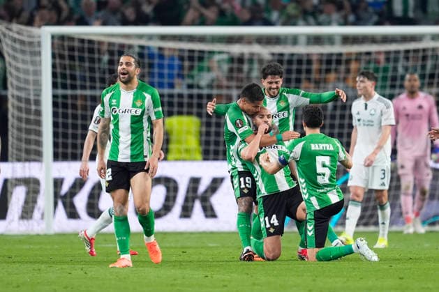 March 19, 2026, Sevilla, Sevilla, Spain: Sofyan Amrabat of Real Betis Balompie celebrates a goal during the UEFA Europa League 2025 26 Round of 16 Second Leg match between Real Betis Balompie and Panathinaikos FC at La Cartuja stadium on March 19, 2026, in Sevilla, Spain. Sevilla Spain - ZUMAa181 20260319_zaa_a181_156 Copyright: xJoaquinxCorcherox
