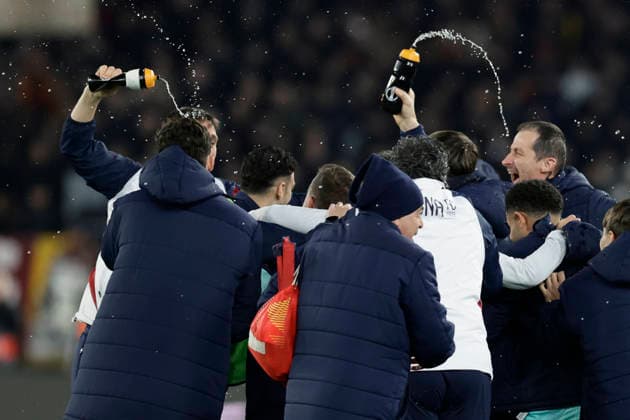 UEFA Europa League round of 16 second leg match AS Roma - Bologna Bologna celebrate victory match during UEFA Europa League round of 16 second leg match AS Roma - Bologna at Olimpico stadium on March 19, 2026 in Rome, Italy. _BPH1533 Copyright: xAntonioxBalascox
