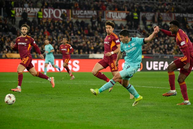 Bologna™s Nicolo Cambiaghi goal 3-4 during the Uefa Europa League soccer match between Roma and Bologna at the Olympic Stadium in Rome, Italy - Thursday, March 19, 2026. - Soccer .  Copyright: xFabrizioxCorradetti LaPressex