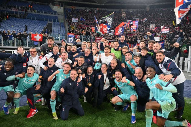 Bologna s players celebrate their victory at the end of the match during the match of Uefa Europa League Championship between A.S.Roma and Bologna F.C at the Olimpico Stadium on Mar 19, 2026 in Rome, Italy. during AS Roma vs Bologna FC, Football Europa League match in Roma, Italy, March 19 2026  Copyright: xRobertoxRamaccia IPAxSportx xipa-agency.netx xx IPA_73150294 IPA_Agency_IPA73150294