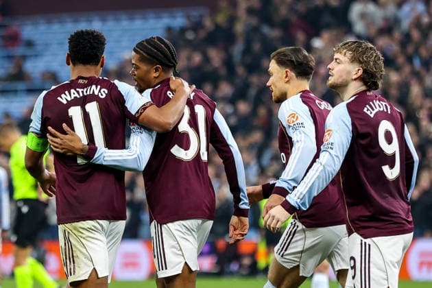 Aston Villa FC v Lille OSC - UEFA Europa League 2025 26 Round of 16 Second Leg Leon Bailey of Aston Villa (second from left) is congratulated for a goal during the UEFA Europa League Round of 16, 2nd Leg match between Aston Villa and Lille Olympique Sporting Club at Villa Park in Birmingham, England, on March 19, 2026. Birmingham West Midlands United Kingdom  Copyright: xMIxNewsx originalFilename:fletcher-astonvil260319_npbU2.jpg