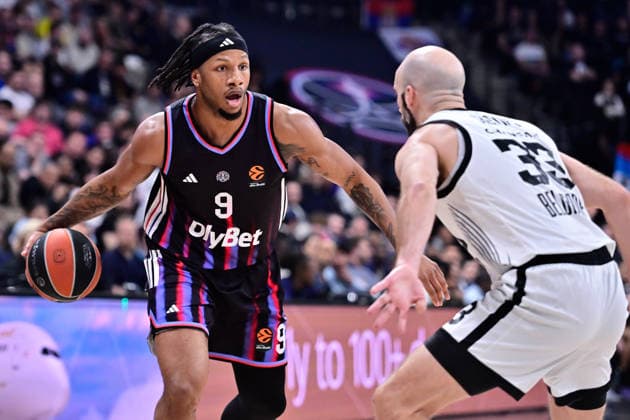 BASKET : Paris Basket vs Partizan Belgrade - Euroleague - 19 03 2026 LAMAR STEVENS of Paris Basket and NICK CALATHES of Partizan during the Euroleague match between Paris Basketball and Partizan Mozzart Bet Belgrade at Adidas Arena on March 19, 2026 in Paris, France. ( Photo by Federico Pestellini PSNewz ) - ParisFrance  Copyright: xFedericoxPestellinix