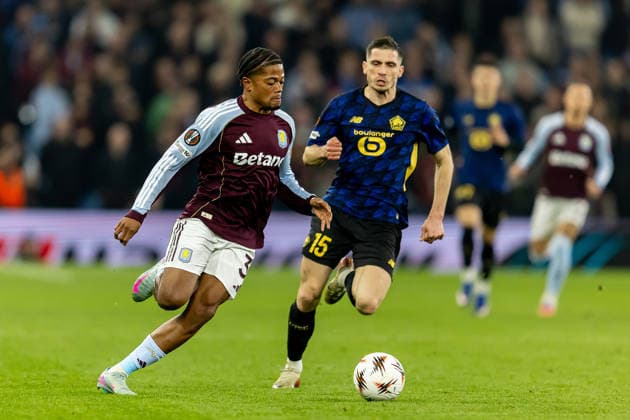 Aston Villa v Lille OSC, Europa League Aston Villa midfielder Leon Bailey (31) runs forward with ball during the Europa League match between Aston Villa and Lille OSC at Villa Park, Birmingham, UK on 19 March 2026. Birmingham Villa Park West Midlands UK Editorial use only , Copyright: xManjitxNarotrax PSI-23923-0162