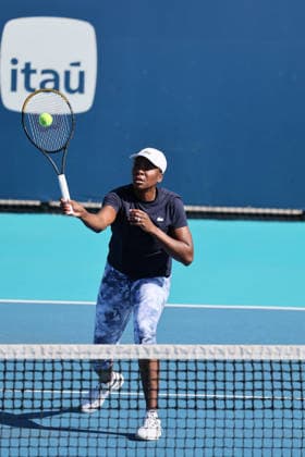 March 19, 2026, Miami Gardens, Florida, United States Of America: MIAMI GARDENS, FLORIDA - MARCH 19: Venus Williams of the United States practices on day 3 of the Miami Open at Hard Rock Stadium on March 19, 2026 in Miami Gardens, Florida. ...People: Venus Williams Miami Gardens United States Of America - ZUMAs214 20260319_ada_s214_017 Copyright: xSMGx