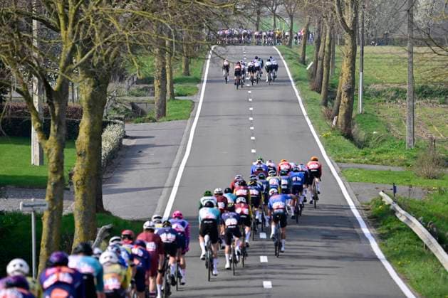 Bredene Koksijde Classic 2026 Cycling Race KOKSIJDE, BELGIUM - MARCH 20 : illustration picture peloton during the 24th edition of Bredene Koksijde Classic an UCI ProSeries 1.Pro one day cycling road race for Men Elite of km with start in Bredene and finish in Koksijde on March 20, 2026 in Koksijde, Belgium, 20 03 2026 ( Motordriver Stephan Boone - Koksijde Belgium  Copyright: xJanxDexMeuleneirx