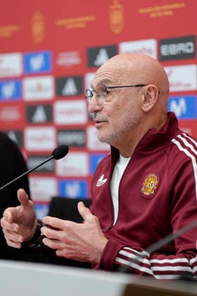 March 20, 2026, Las Rozas, Madrid, Spain: Luis de la Fuente, head coach, attends the press conference, PK, Pressekonferenz to announce his squad list for Spain Team at the Ciudad del Futbol on March 19, 2026, in Sevilla, Spain. Las Rozas Spain - ZUMAa181 20260320_zaa_a181_015 Copyright: xOscarxJ.xBarrosox