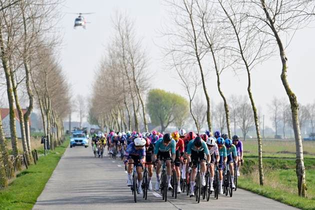 Bredene Koksijde Classic 2026 Cycling Race KOKSIJDE, BELGIUM - MARCH 20 : illustration picture peloton during the 24th edition of Bredene Koksijde Classic an UCI ProSeries 1.Pro one day cycling road race for Men Elite of km with start in Bredene and finish in Koksijde on March 20, 2026 in Koksijde, Belgium, 20 03 2026 ( Motordriver Stephan Boone - Koksijde Belgium  Copyright: xJanxDexMeuleneirx