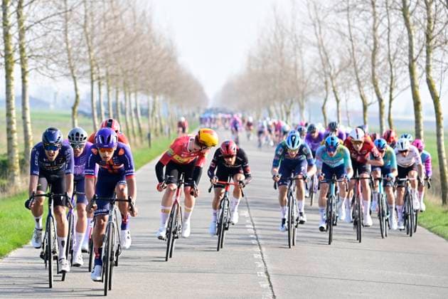 Bredene Koksijde Classic 2026 Cycling Race KOKSIJDE, BELGIUM - MARCH 20 : illustration picture peloton during the 24th edition of Bredene Koksijde Classic an UCI ProSeries 1.Pro one day cycling road race for Men Elite of km with start in Bredene and finish in Koksijde on March 20, 2026 in Koksijde, Belgium, 20 03 2026 ( Motordriver Stephan Boone - Koksijde Belgium  Copyright: xJanxDexMeuleneirx