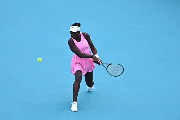 Itau Miami Open - USA Victoria Mboko (CAN) during her first round at the Itau Miami Open in Miami, FL, USA on March 19, 2026. Photo by Corinne Dubreuil ABACAPRESS.COM Miami FL United States  Copyright: xDubreuilxCorinne ABACAx