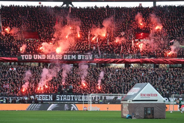 2 Bundesliga Hannover 96 Eintracht Braunschweig on 20 03 2026 at Heinz von Heiden Arena in Hannover The Hannover 96 fans in the north curve set off pyrotechnics MH