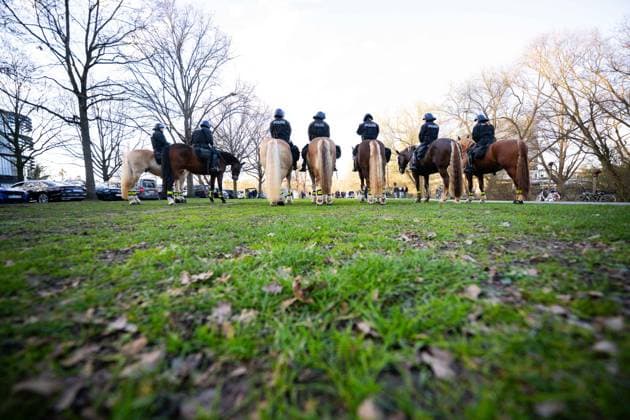 20 03 2026 Football, 2025 2026, 2 Bundesliga, Matchday 27, Hannover 96 Eintracht Braunschweig Police horses in front of the stadium DFL REGULATIONS PROHIBIT ANY USE OF PHOTOGRAPHS AS IMAGE SEQUENCES AND OR QUASI VIDEO