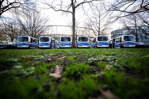 20 03 2026 Soccer, 2025 2026, 2 Bundesliga, Matchday 27, Hannover 96 Eintracht Braunschweig Police in front of the stadium DFL REGULATIONS PROHIBIT ANY USE OF PHOTOGRAPHS AS IMAGE SEQUENCES AND OR QUASI VIDEO